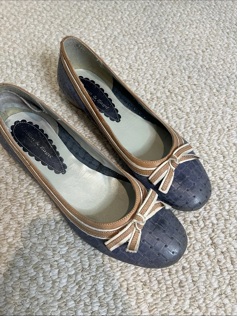 Navy and Tan Women's Ballet Flats with Bow